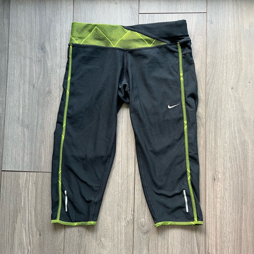 Nike Dri Fit Half-Tights- Size Small